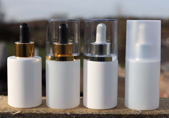Pipettenflaschen 100 ml mit Glaspipette *LAGERWARE*